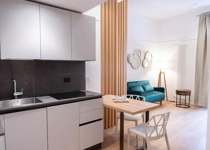 Suityrhome Rionemonti2 Apartament *
